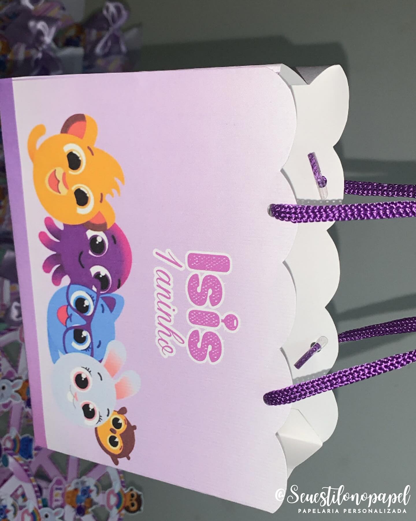 Sacola personalizada Isis